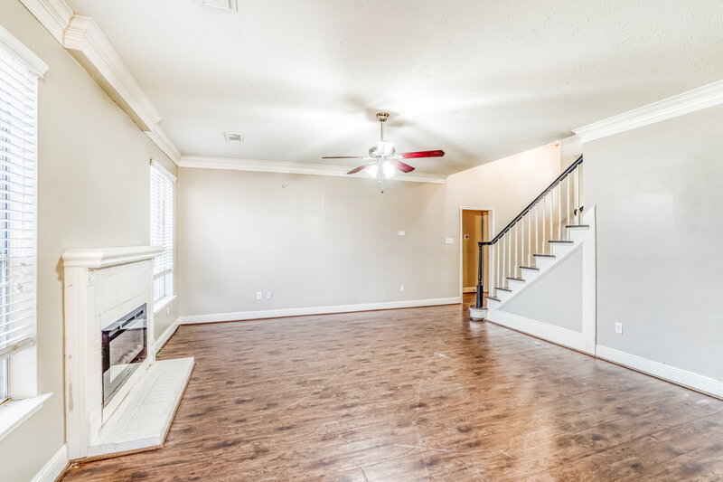 2,140/Mo, 15303 Goodman St Houston, TX 77084 Living Room View