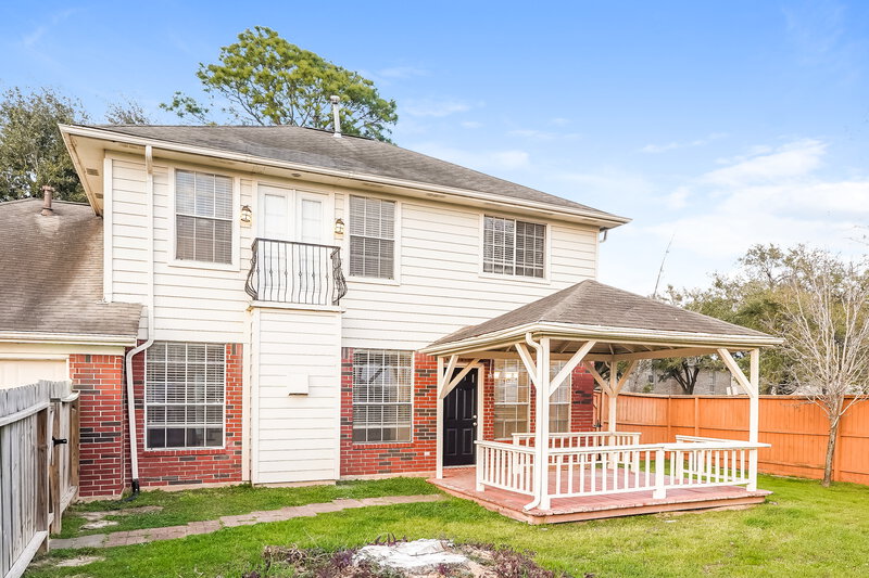 2,140/Mo, 15303 Goodman St Houston, TX 77084 Rear View