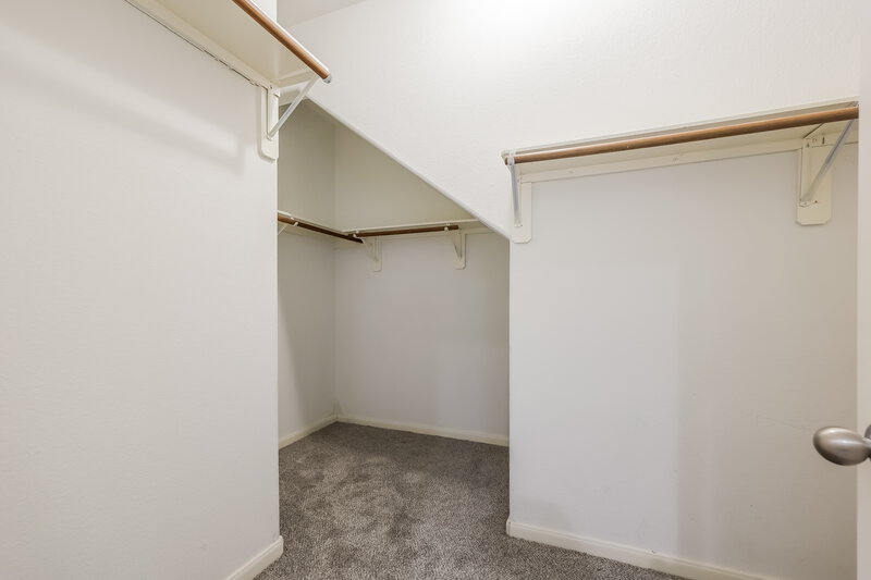 1,950/Mo, 17243 Lafayette Hollow Ln Humble, TX 77346 Amenities View