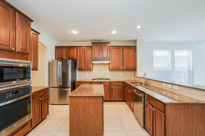 3,025/Mo, 20619 Garden Ridge Cyn Richmond, TX 77407 Kitchen View