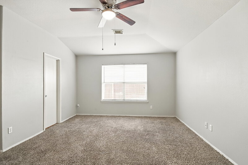1,750/Mo, 20110 Pinto Ridge Drive Humble, TX 77338 Primary Bedroom View