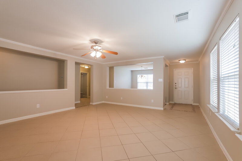 1,965/Mo, 18211 Hammondsport Lane Cypress, TX 77429 Living Room View 2