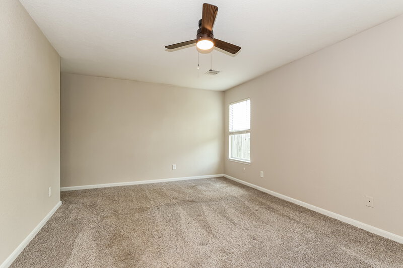 1,865/Mo, 29327 Legends Green Drive Spring, TX 77386 Main Bedroom View
