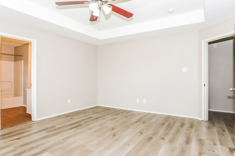 1,720/Mo, 16770 N Thrasher Dr Conroe, TX 77385 Main Bedroom View 2