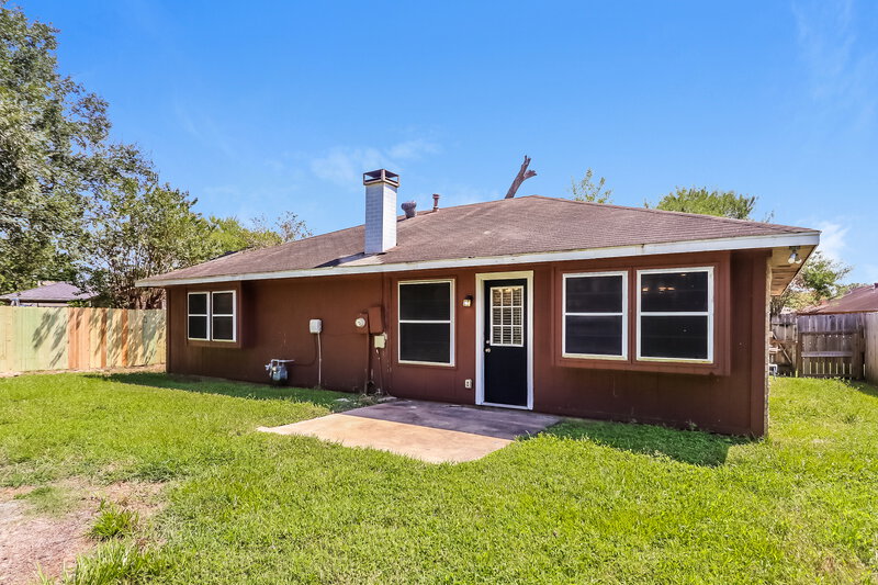 1,600/Mo, 1038 Three Forks Drive Katy, TX 77450 Rear View