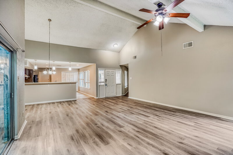 1,935/Mo, 12723 Ashford Knoll Houston, TX 77082 Living Room View 2