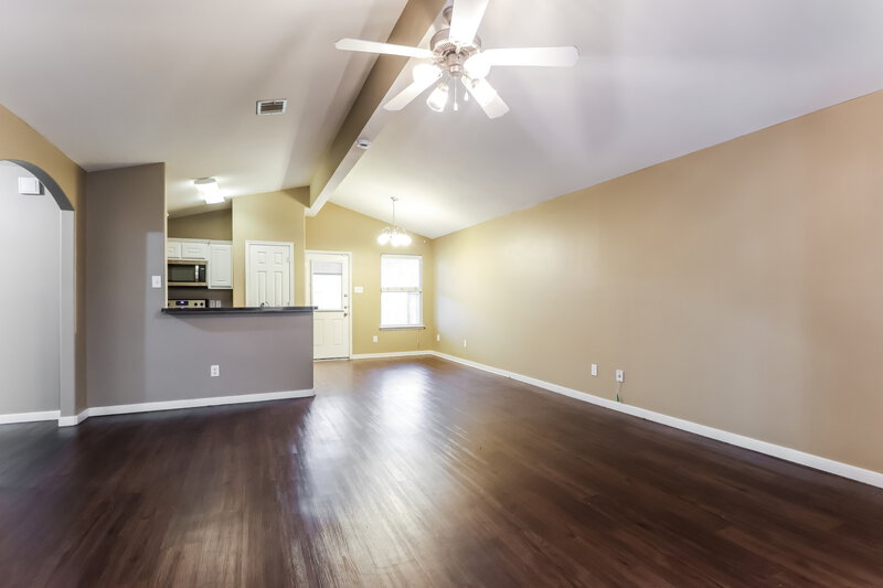1,935/Mo, 28918 W Pecos River Ct Spring, TX 77386 Living Room View