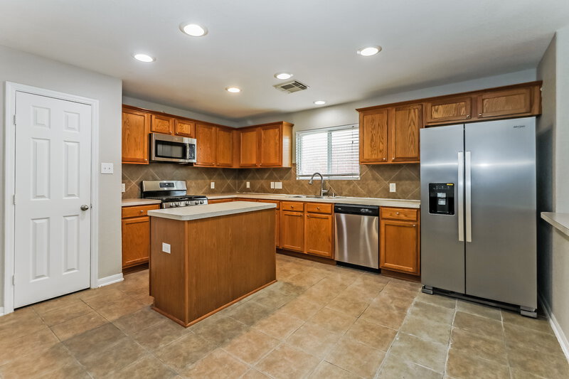 1,715/Mo, 3126 Crossout Court Spring, TX 77373 Kitchen View