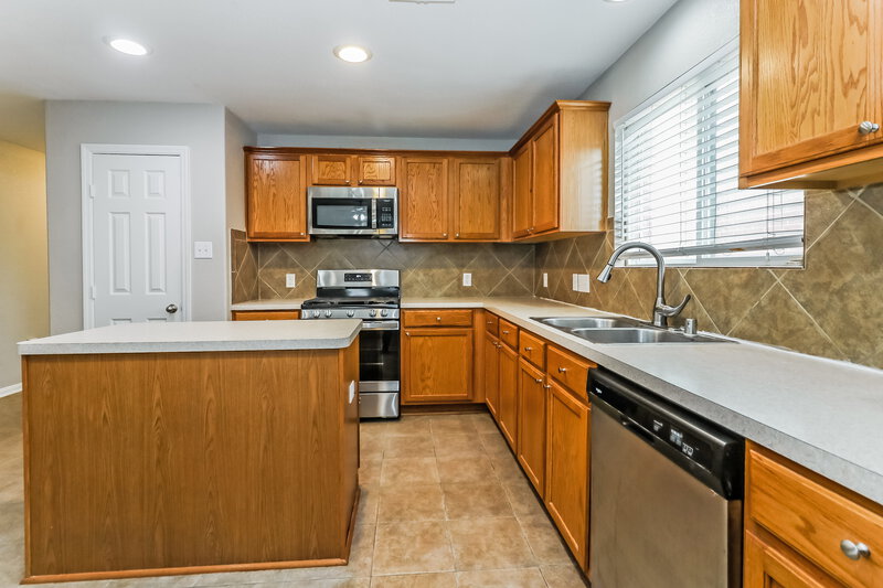 1,715/Mo, 3126 Crossout Court Spring, TX 77373 Kitchen View 2
