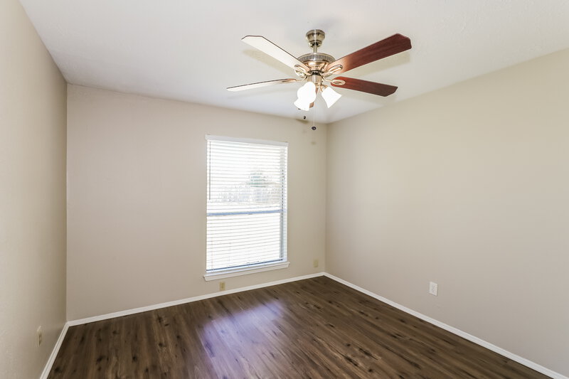 1,940/Mo, 8443 S Meadow Bird Circle Missouri City, TX 77489 Bedroom View