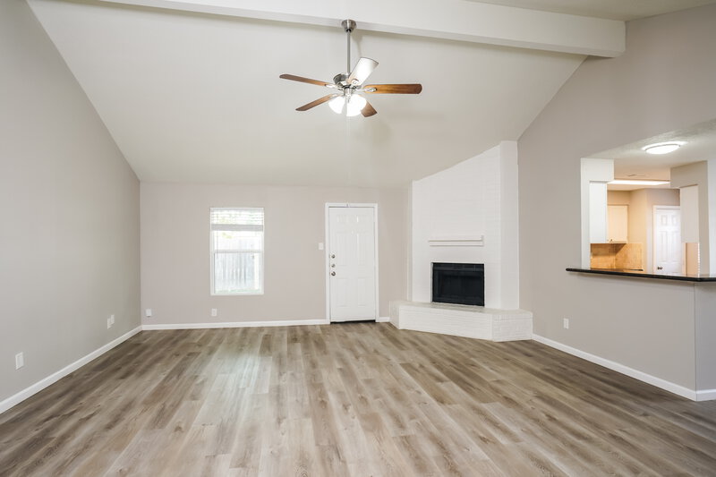 1,600/Mo, 16751 Dew Drop Lane Houston, TX 77095 Living Room View