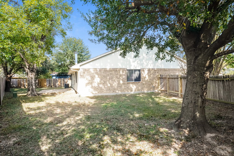 1,600/Mo, 16751 Dew Drop Lane Houston, TX 77095 Rear View