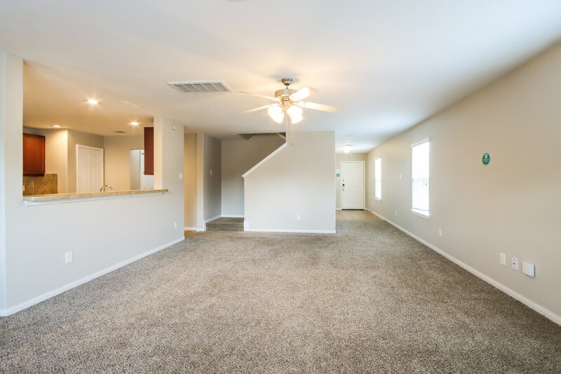 1,690/Mo, 9007 Sweet Blue Jasmine Lane Humble, TX 77338 Living Room View 2