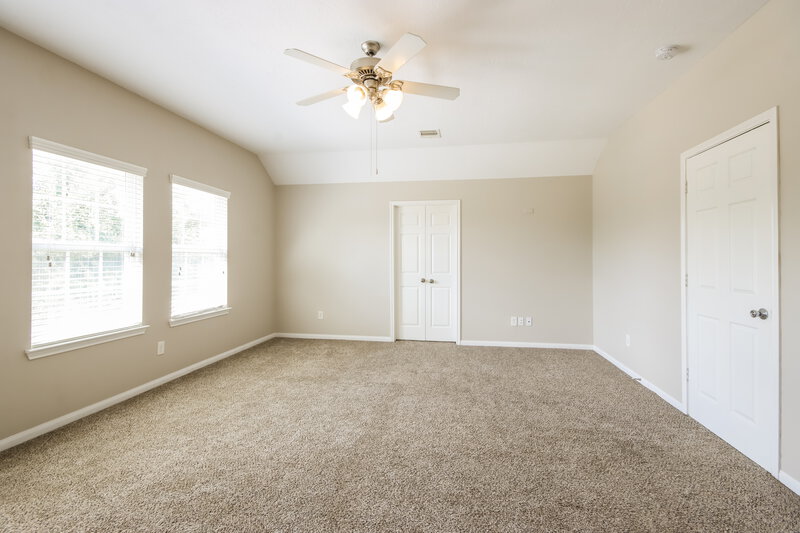 1,690/Mo, 9007 Sweet Blue Jasmine Lane Humble, TX 77338 Main Bedroom View