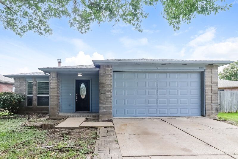 2,125/Mo, 16114 Purpleridge Court Houston, TX 77053 External View