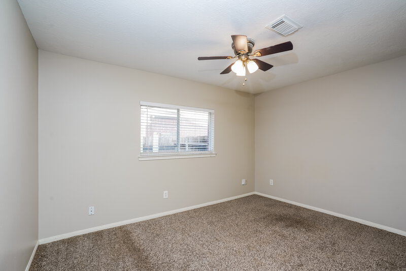 2,060/Mo, 25123 Shalford Drive Spring, TX 77389 Bedroom View