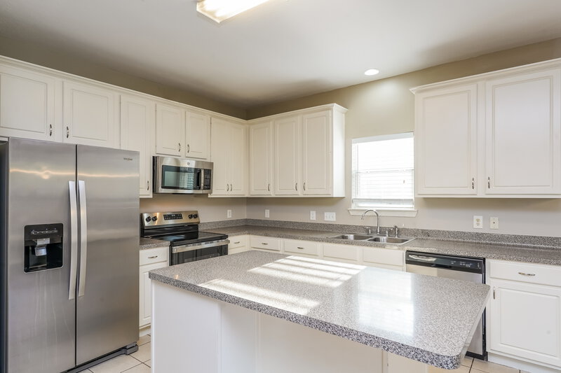 1,960/Mo, 21302 Berry Ridge Lane Tomball, TX 77375 Kitchen View 2