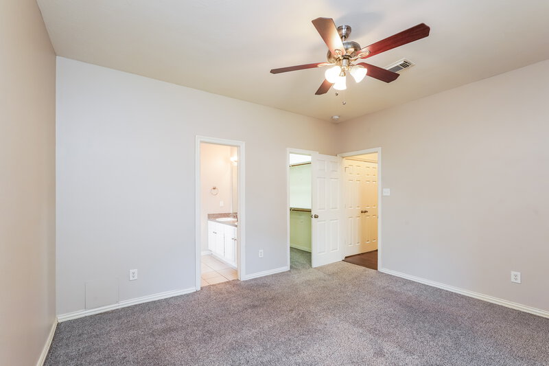 1,960/Mo, 21302 Berry Ridge Lane Tomball, TX 77375 Main Bedroom View
