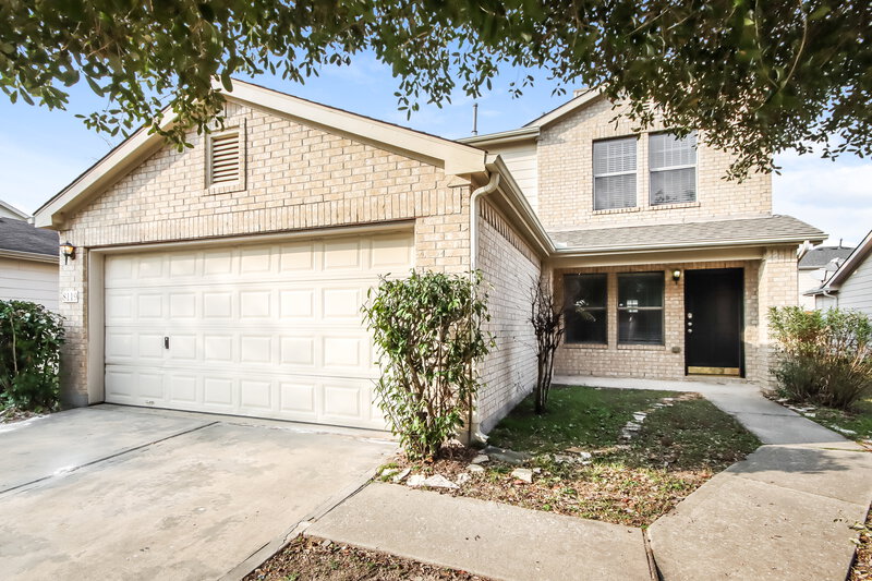 1,700/Mo, 8119 Stagewood Drive Humble, TX 77338 Front View