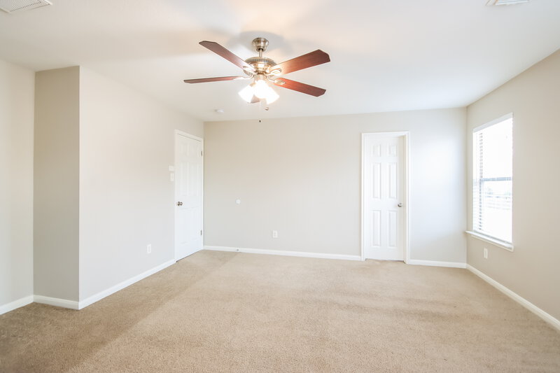 1,700/Mo, 8119 Stagewood Drive Humble, TX 77338 Main Bedroom View 2