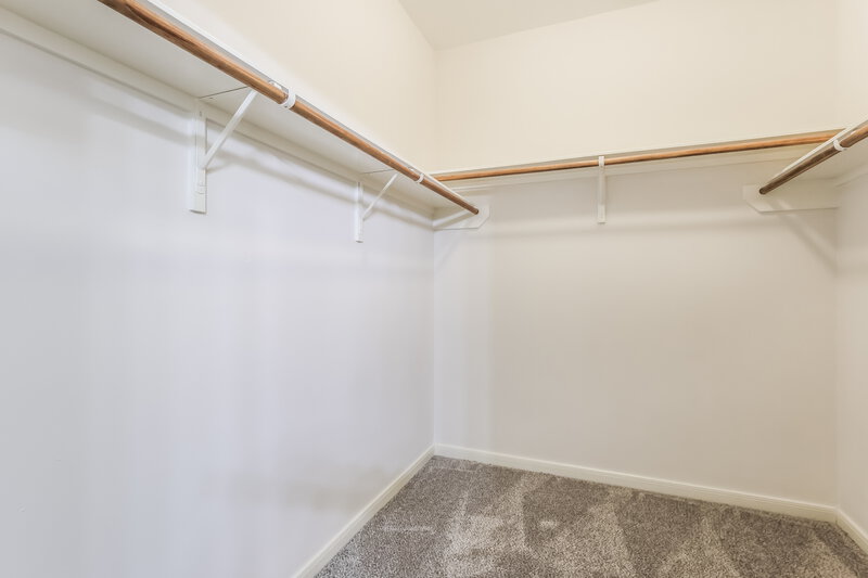 2,220/Mo, 29050 Village Creek Loop Spring, TX 77386 Walk In Closet View