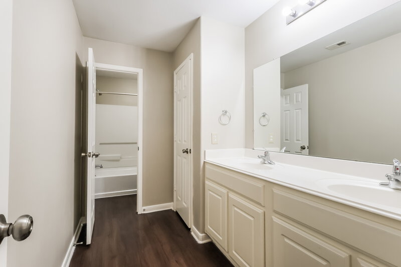 2,220/Mo, 29050 Village Creek Loop Spring, TX 77386 Bathroom View