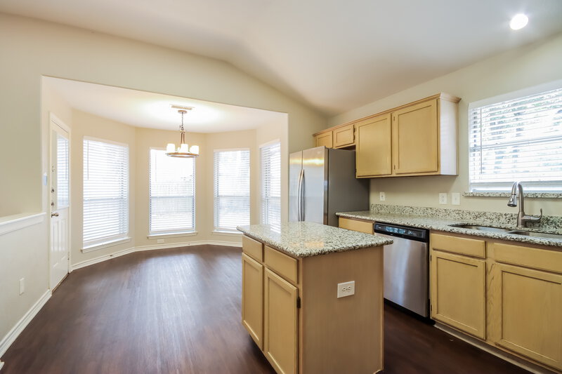 1,920/Mo, 20722 Lake Park Trail Humble, TX 77346 Kitchen View 2