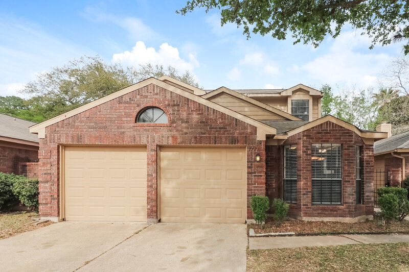 1,905/Mo, 7722 High Village Drive Houston, TX 77095 External View