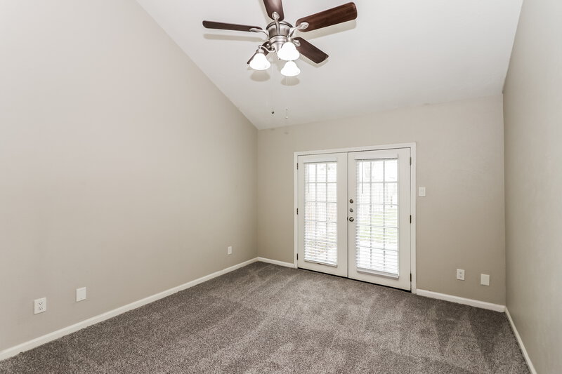 1,905/Mo, 7722 High Village Drive Houston, TX 77095 Main Bedroom View