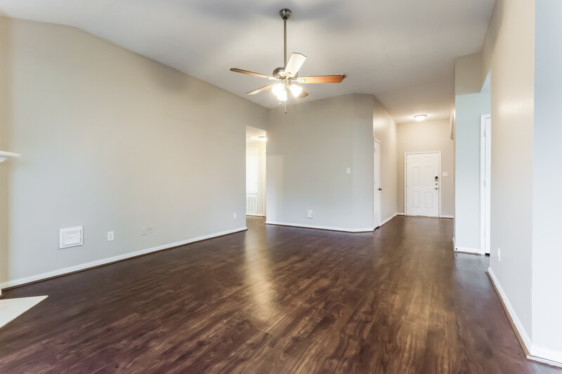 1,980/Mo, 28906 Loddington Street Spring, TX 77386 Living Room View