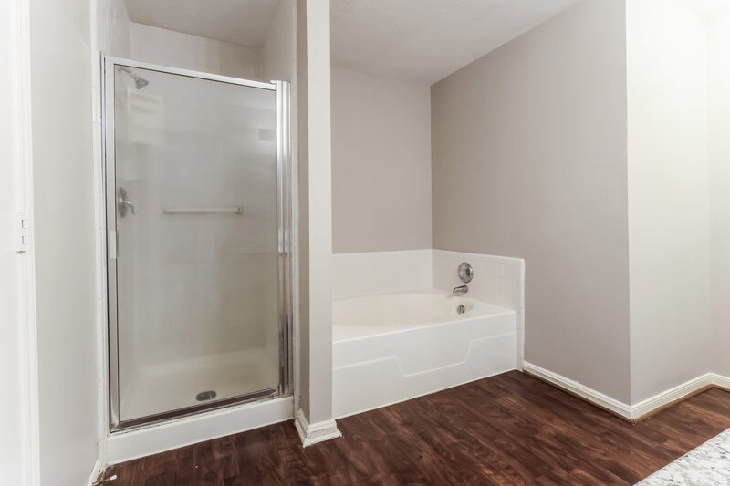 1,980/Mo, 28906 Loddington Street Spring, TX 77386 Main Bathroom View