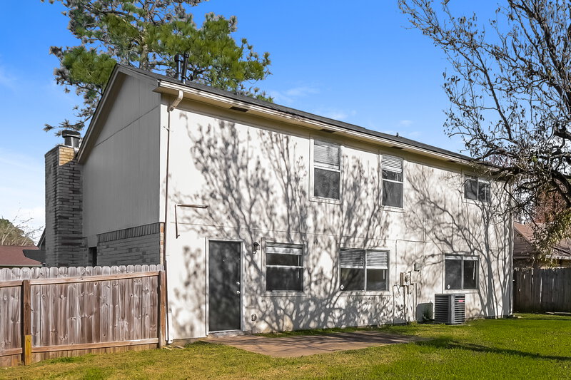 1,900/Mo, 18091 Forest Cedars Drive Houston, TX 77084 Rear View