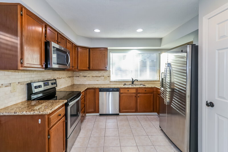 1,975/Mo, 1214 Strawberry Park Lane Katy, TX 77450 Kitchen View