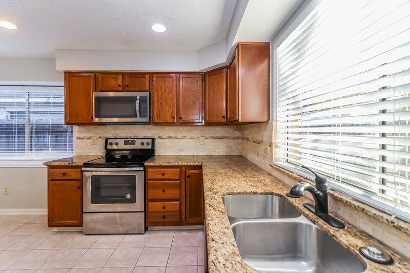 1,975/Mo, 1214 Strawberry Park Lane Katy, TX 77450 Kitchen View 2