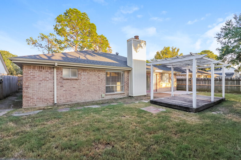 1,975/Mo, 1214 Strawberry Park Lane Katy, TX 77450 Rear View