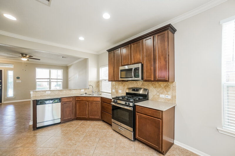 2,150/Mo, 17246 Lafayette Hollow Lane Humble, TX 77346 Kitchen View 2