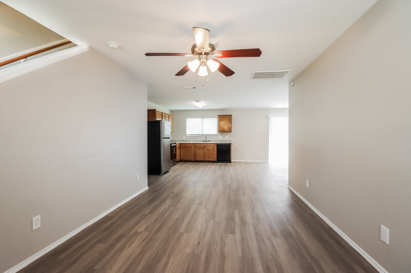 1,720/Mo, 16771 N Thrasher Drive Conroe, TX 77385 Living Room View