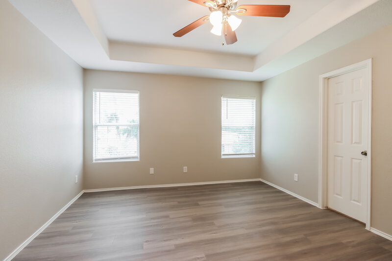 1,720/Mo, 16771 N Thrasher Drive Conroe, TX 77385 Main Bedroom View