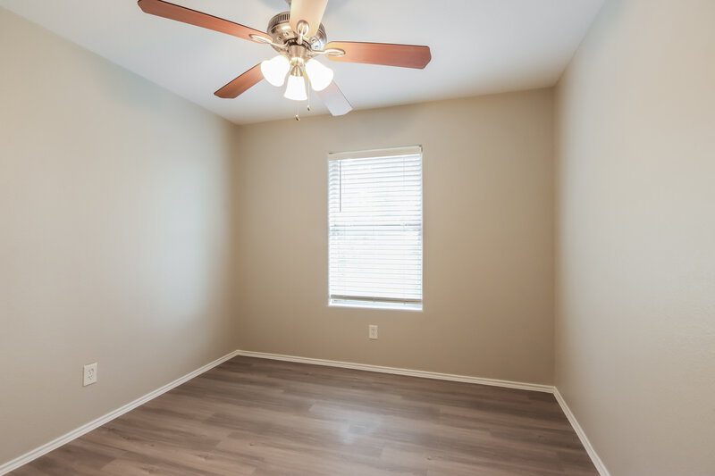 1,720/Mo, 16771 N Thrasher Drive Conroe, TX 77385 Bedroom View 3
