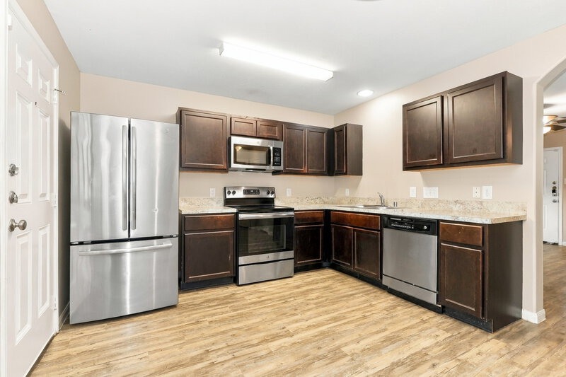 1,725/Mo, 21110 Sugar Orchard Lane Tomball, TX 77375 Kitchen View 2