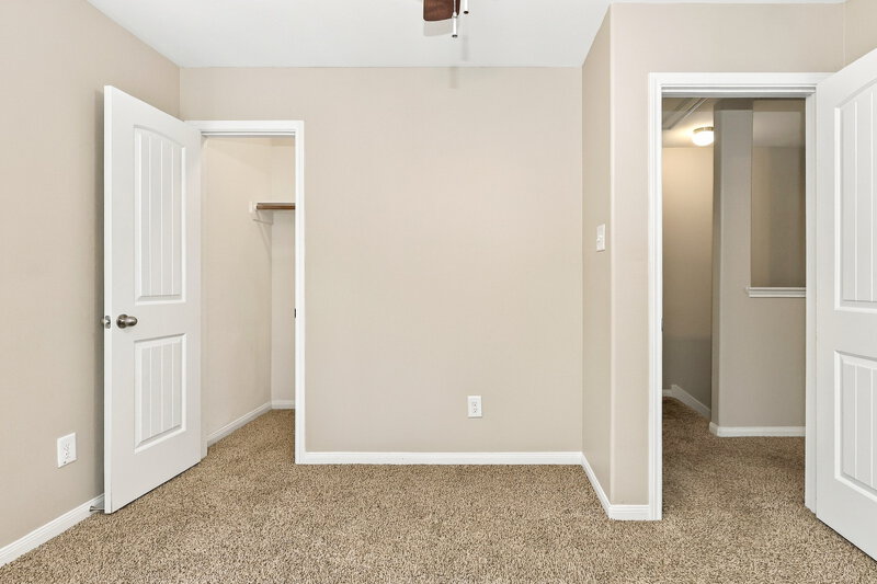 1,725/Mo, 21110 Sugar Orchard Lane Tomball, TX 77375 Bedroom View 4