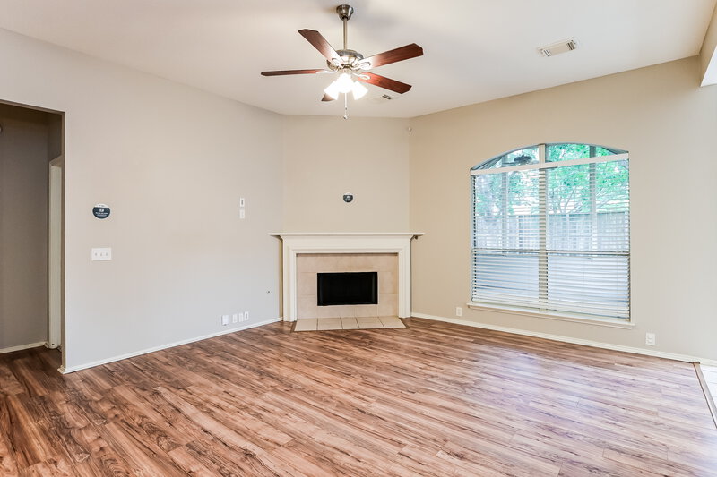 2,110/Mo, 19606 Winding Canyon Lane Katy, TX 77449 Living Room View 2