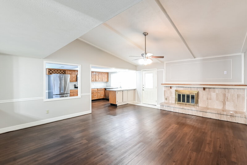 1,800/Mo, 2719 Killdeer Lane Humble, TX 77396 Living Room View