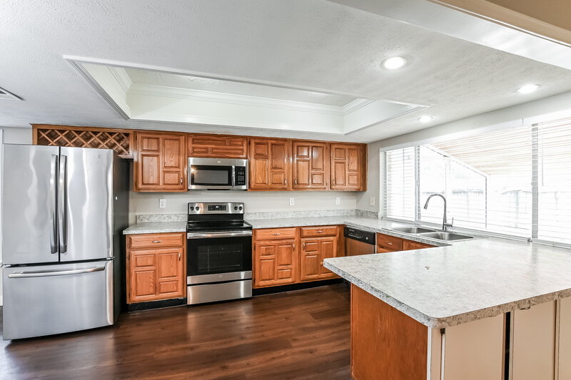 1,800/Mo, 2719 Killdeer Lane Humble, TX 77396 Kitchen View