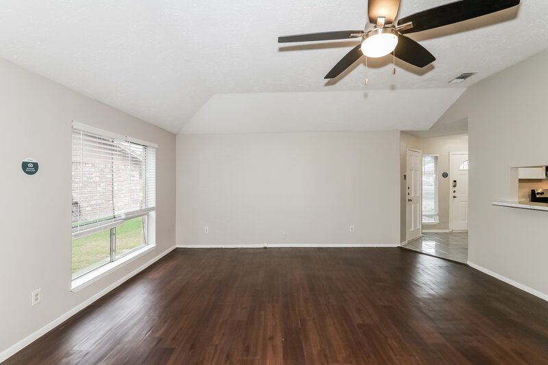 1,880/Mo, 7418 Odinglen Dr Houston, TX 77095 Living Room View 2