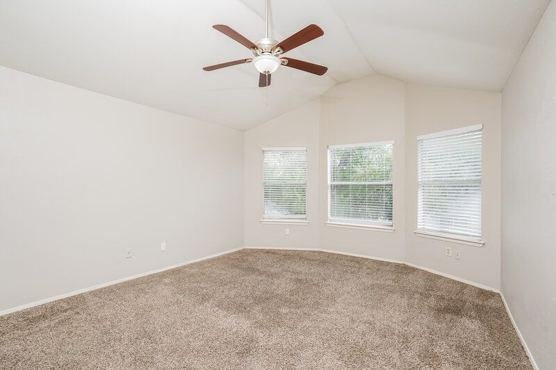 1,760/Mo, 5907 Beaconridge Drive Houston, TX 77053 Main Bedroom View