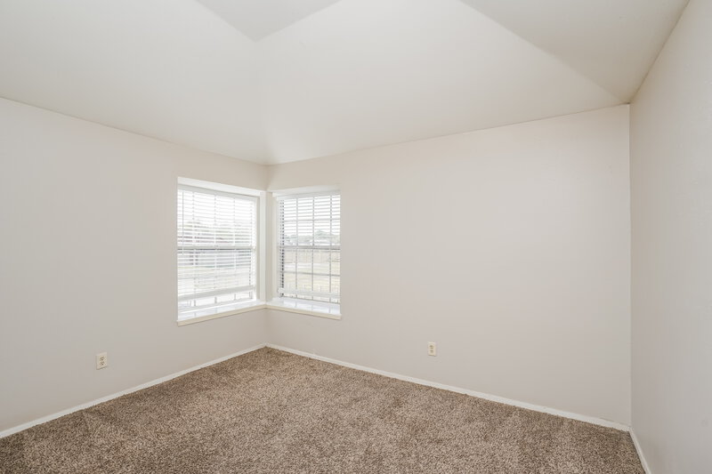 1,760/Mo, 5907 Beaconridge Drive Houston, TX 77053 Bedroom View 2