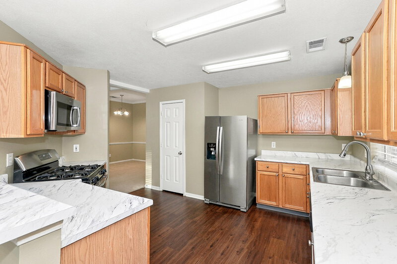 1,980/Mo, 3122 Rainpark Lane Katy, TX 77449 Kitchen View