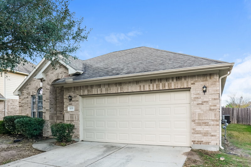1,965/Mo, 8715 Elm Drake Lane Humble, TX 77338 Front View