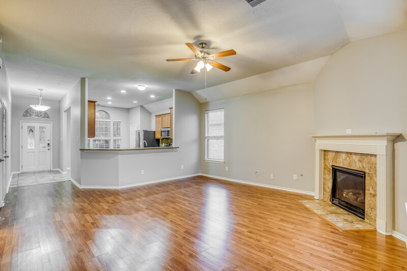 1,965/Mo, 8715 Elm Drake Lane Humble, TX 77338 Living Room View 2